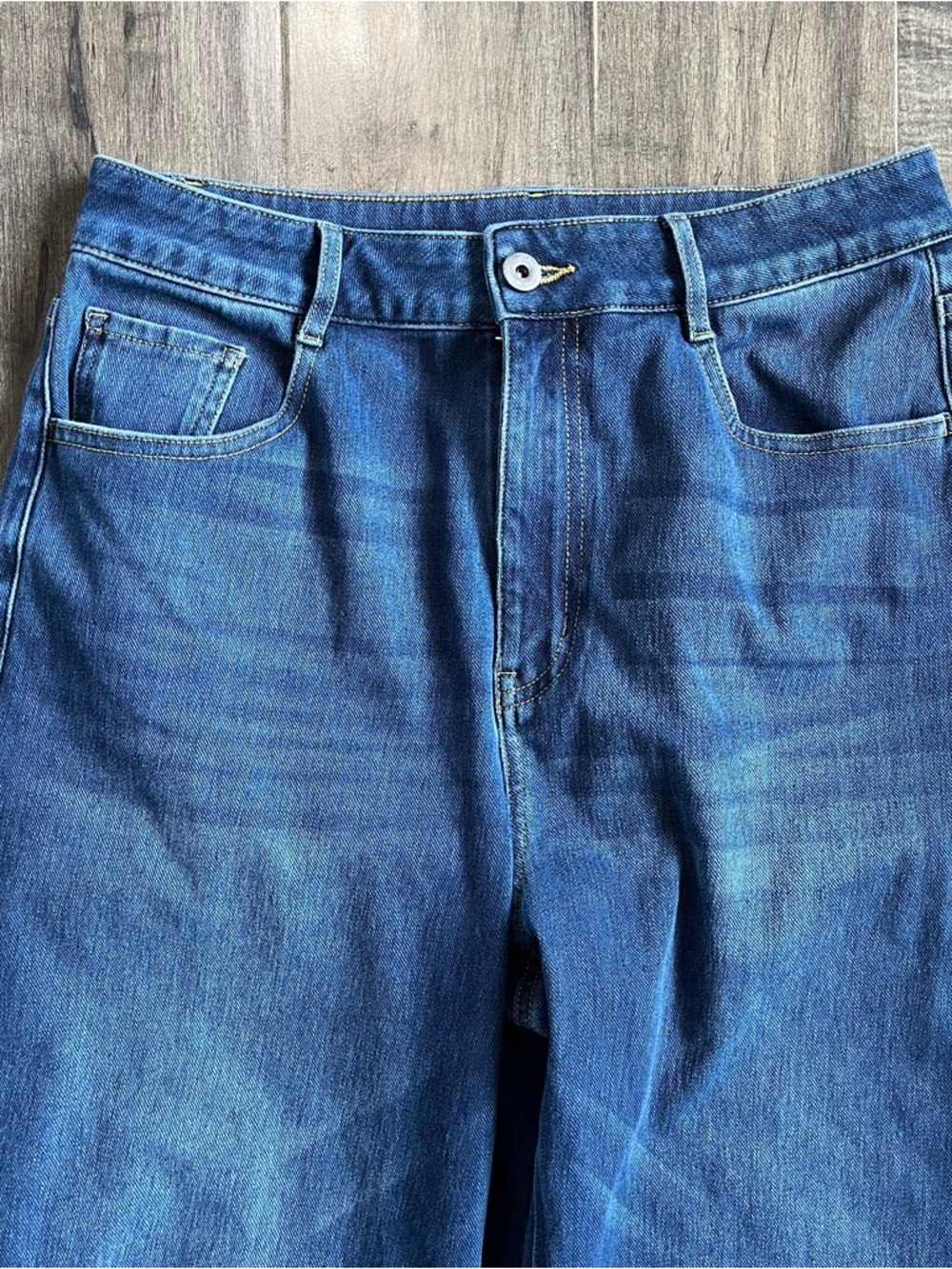 Halara Women's Flex High Waisted Rolled Hem Wide Leg Jeans Sz M - Picture 3 of 6